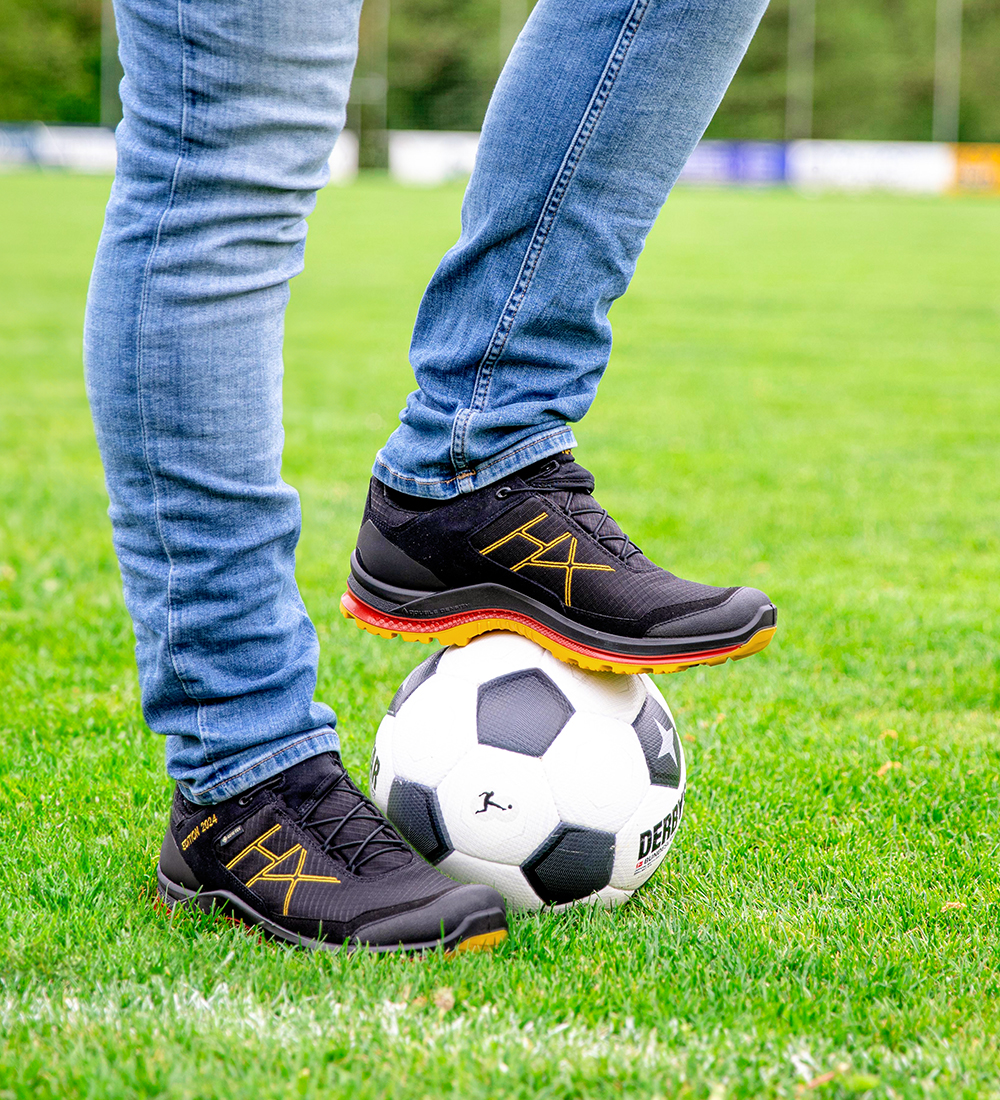 08683_pdp_be-champion_1000x1100px_052024