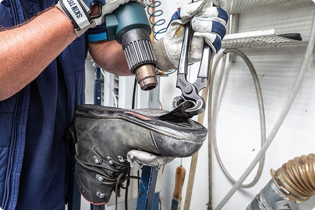 Schuh, Schuhwerk, Werkzeug, Schnalle, Kollektionsdetail