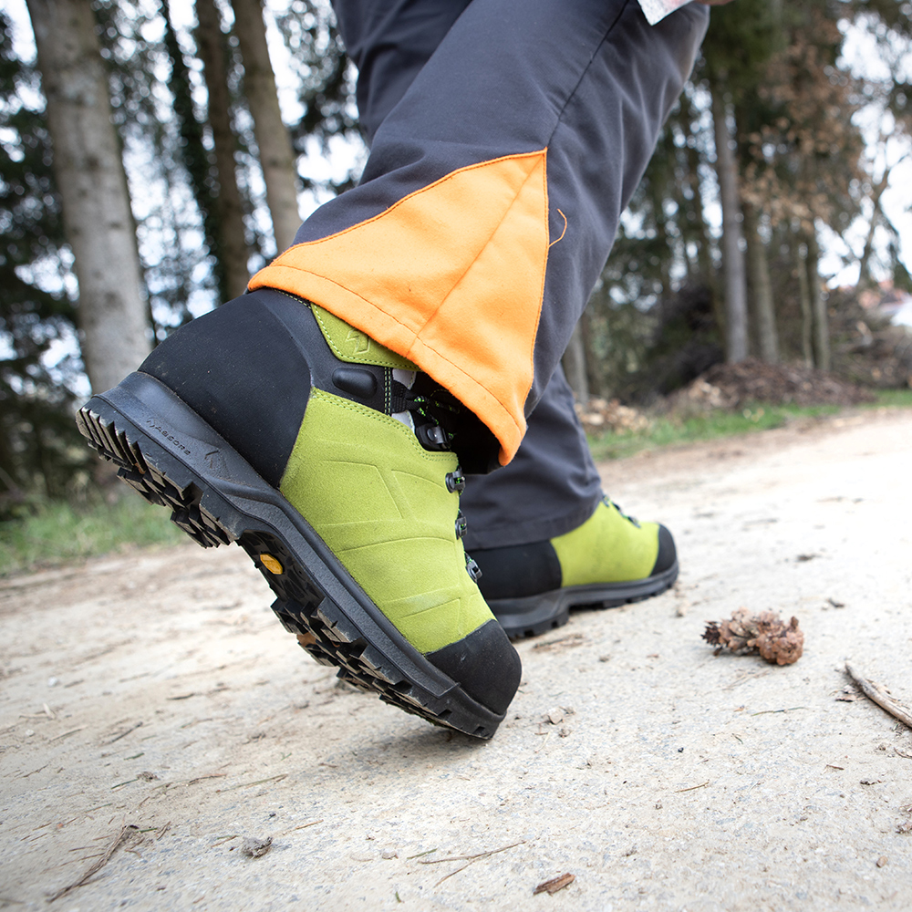 603113_protector_ultra_2-0_lime_green_act03_1000x1000_web 603113_protector_ultra_2-0_lime_green_act03_1000x1000_web01910