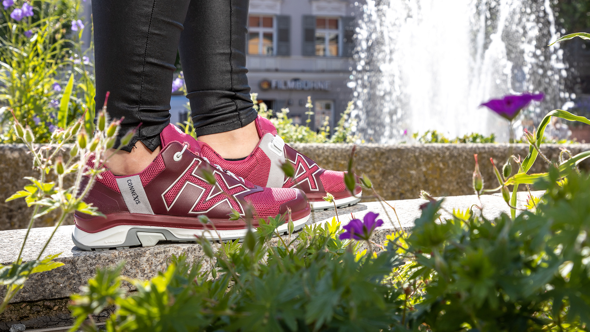 elaboratum-header-connexis-air_1920x1080_062022_ws_berry-silver