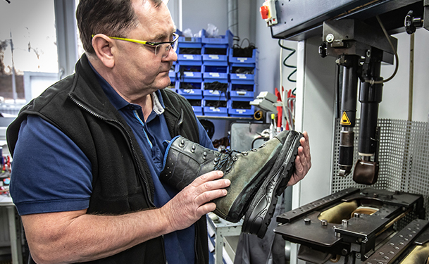reparaturservice-bild2-609x375px
